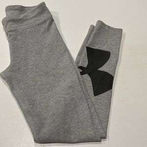 Girls Underarmour Gray Leggings